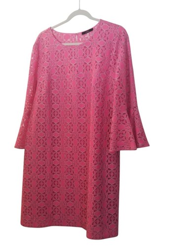 Trina turk pink emboidered - ,